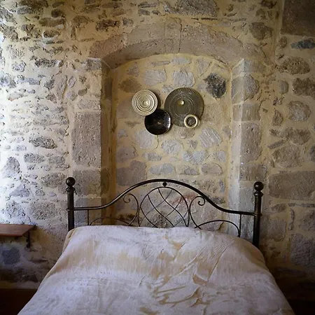 Traditional Stone Mezonete Feriehus Krousonas (Crete)
